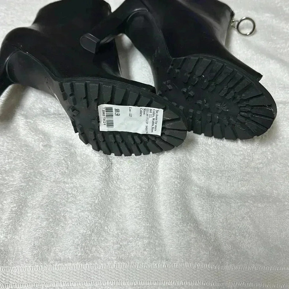 Bar III shoes - Picture 4 of 7